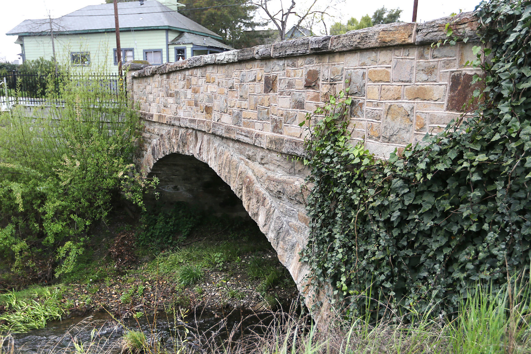 Downtown Stone Bridges